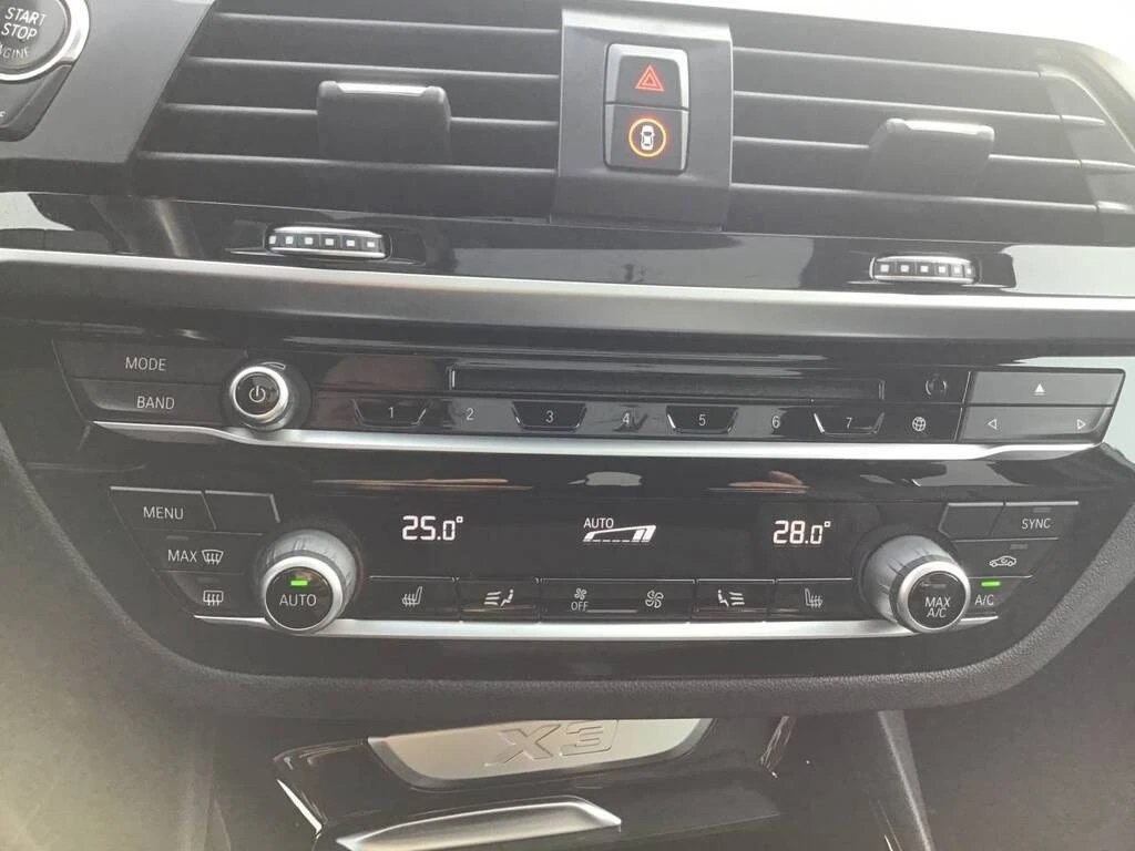 BMW X3 * xDrive30i Sports Activity Vehicle * CARFAX * ��� | Mobile.bg � ����������� 16