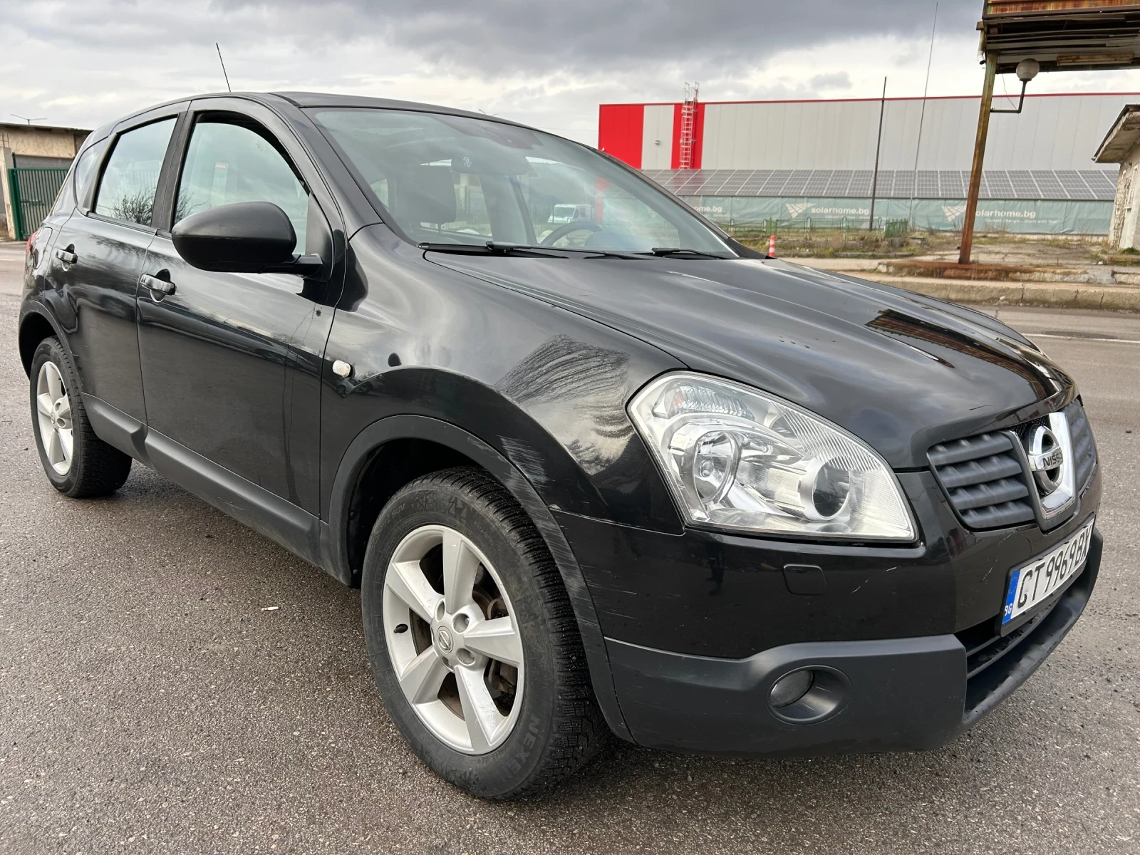 Nissan Qashqai 2.0 cdi 4x4 автоматик - изображение 2