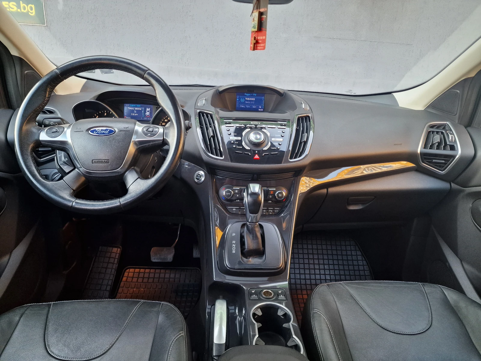 Ford Kuga 2.0 Titanium AUT, снимка 14 - Автомобили и джипове - 53733149