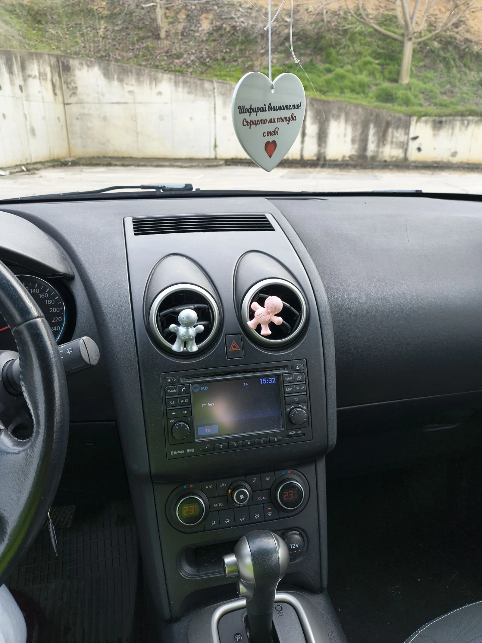 Nissan Qashqai 1.6i LPG, снимка 6 - Автомобили и джипове - 53926674