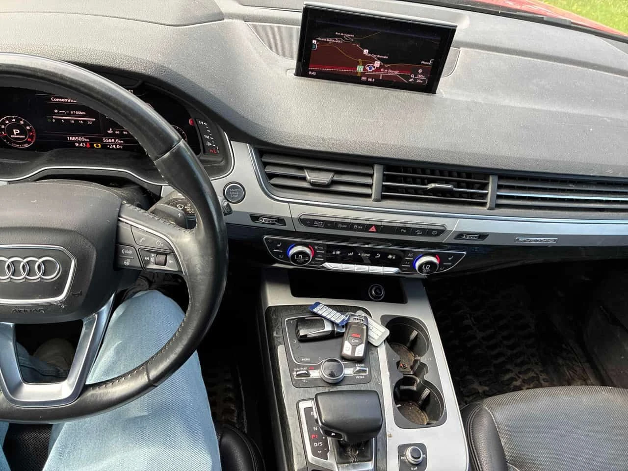 Audi Q7 * Technik * 360 КАМЕРА* ПАНО* ОБДУХВАНЕ* ДИСТРОНИК, снимка 9 - Автомобили и джипове - 54807316
