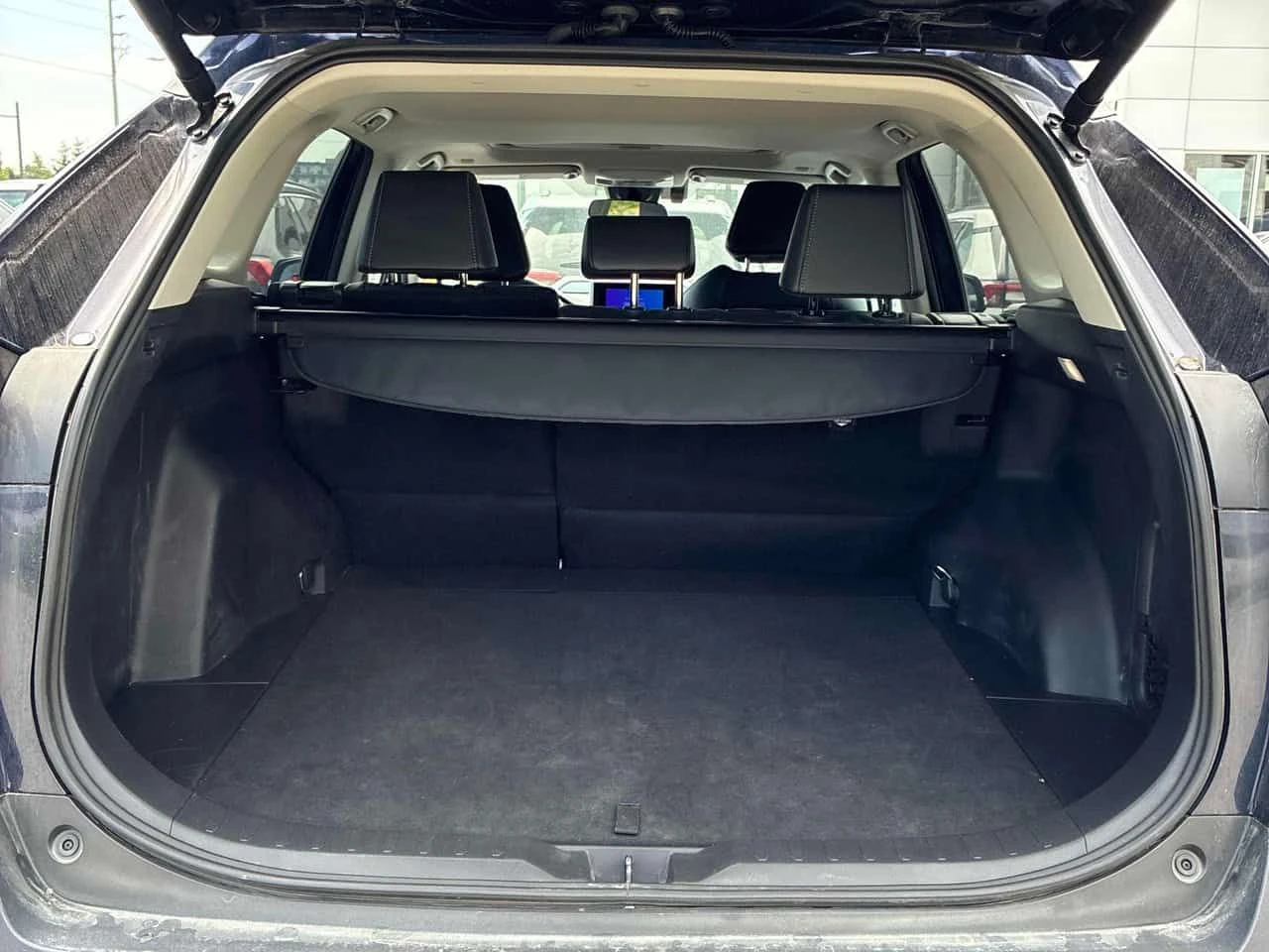 Toyota Rav4 * Hybrid XLE * CARFAX * ОТ ПРЕДСТАВИТЕЛСТВО, снимка 11 - Автомобили и джипове - 54881230