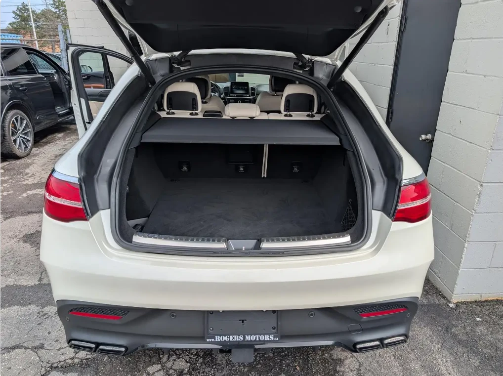 Mercedes-Benz GLE 63 S AMG Bang & Olufsen/ DISTRONIC/ 360/ , снимка 13 - Автомобили и джипове - 55132371