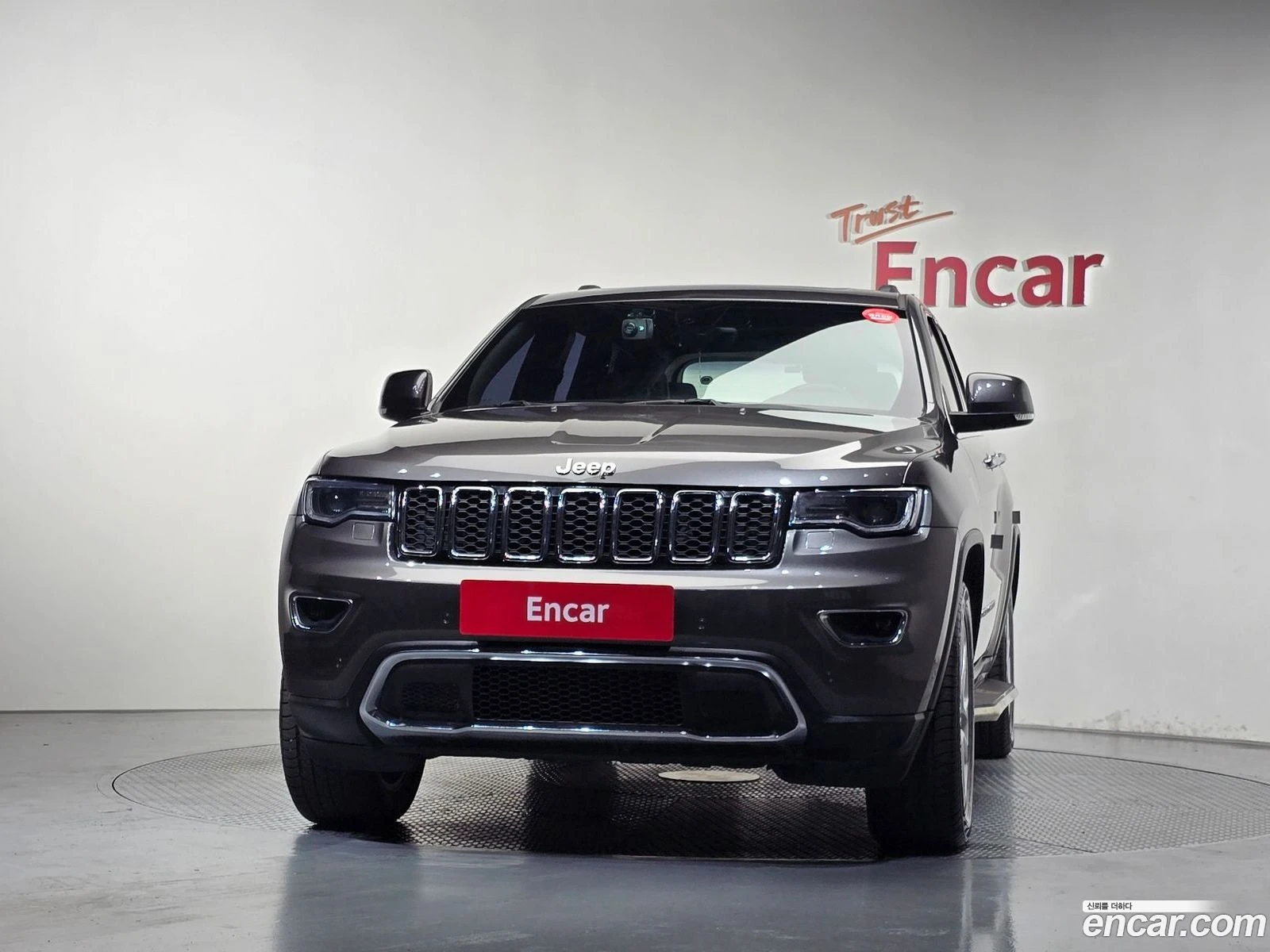 Jeep Cherokee 3.6 Limited, снимка 3 - Автомобили и джипове - 56570394