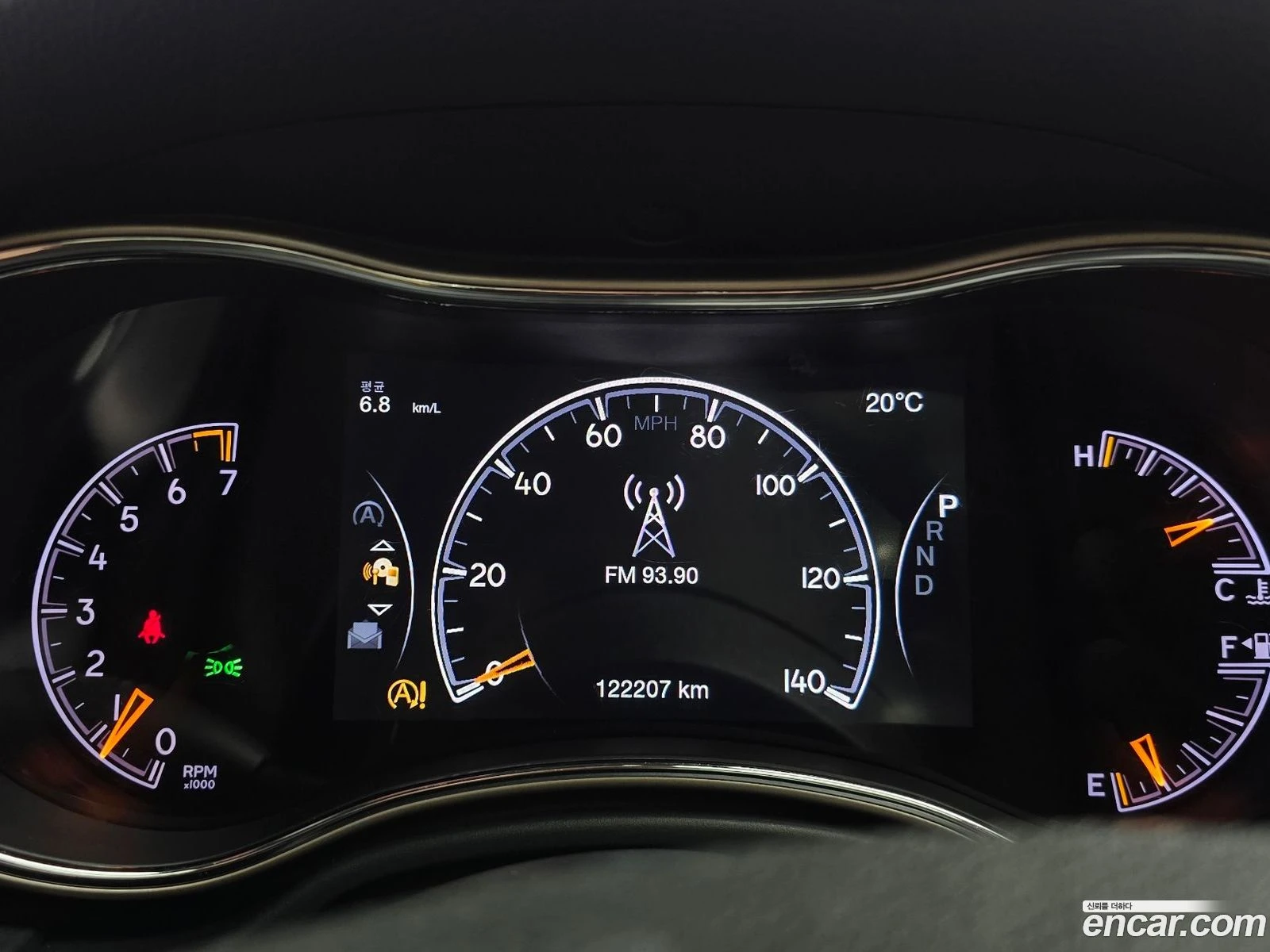 Jeep Cherokee 3.6 Limited, снимка 8 - Автомобили и джипове - 56570394
