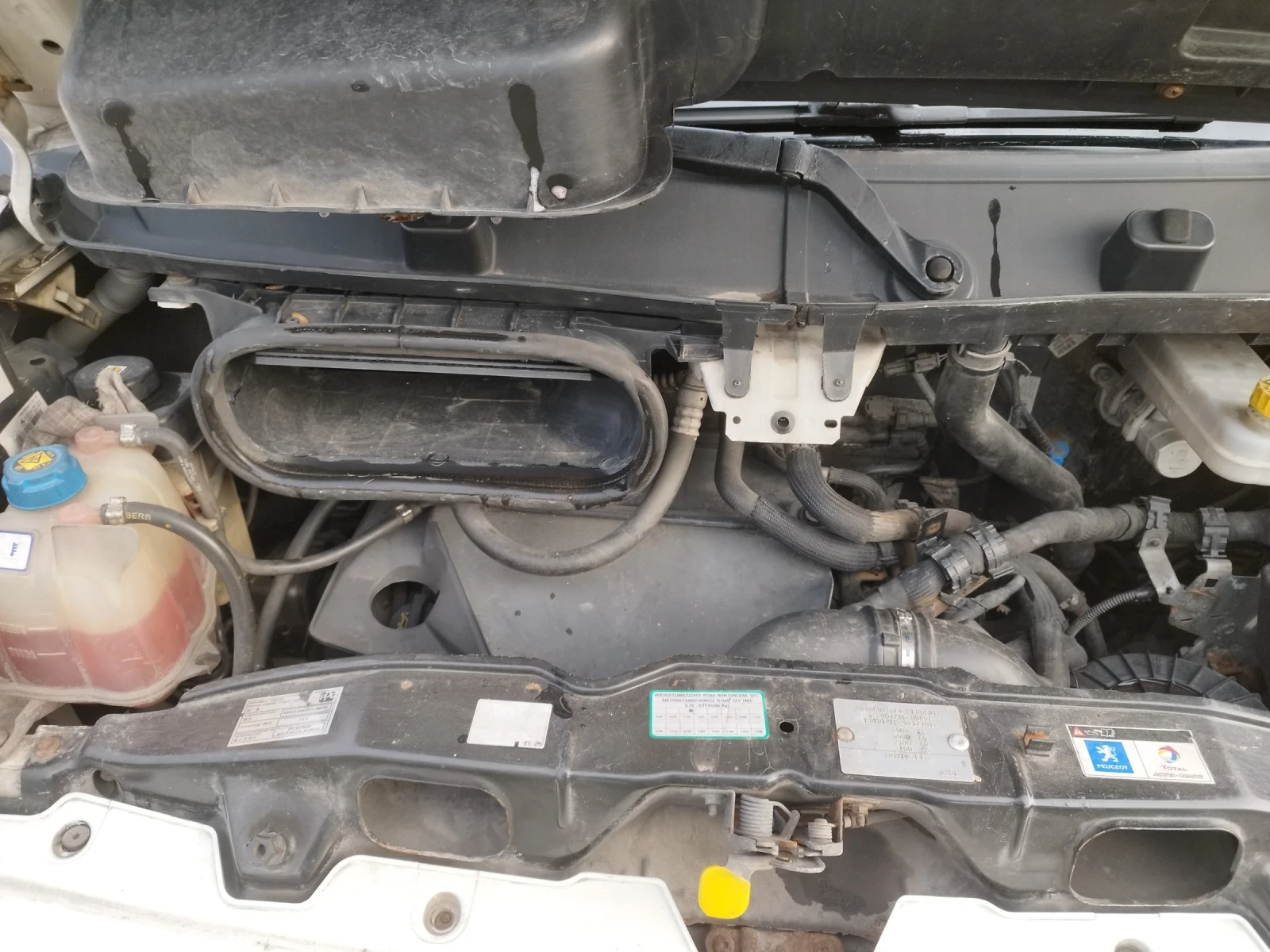 Peugeot Boxer 2.2 HDI - изображение 9
