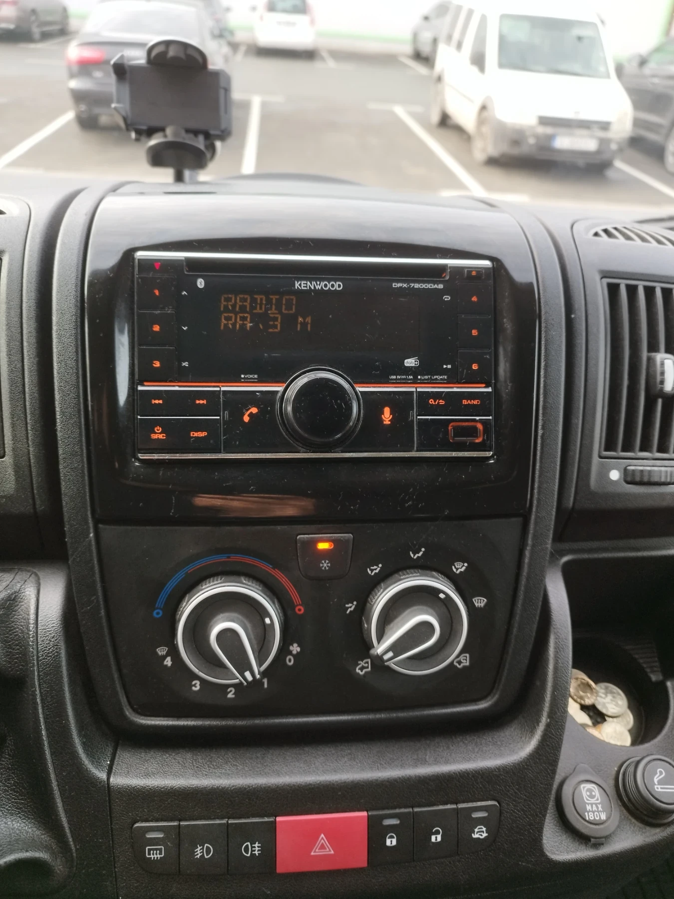 Peugeot Boxer 2.2 HDI - изображение 10
