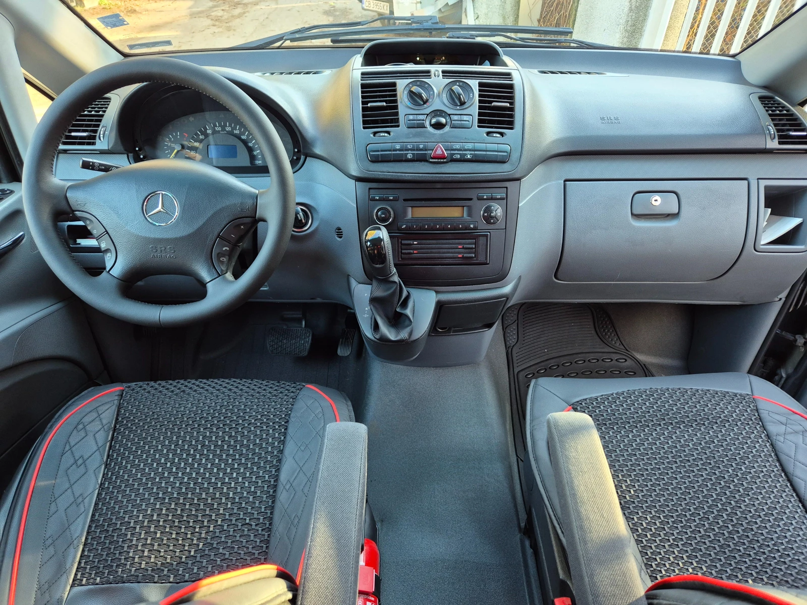 Mercedes-Benz Vito 115 CDI (2.2) 8-местен, снимка 7 - Бусове и автобуси - 53746058