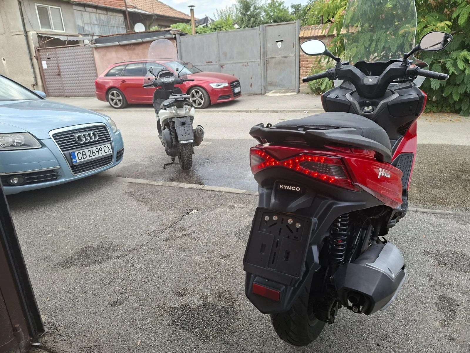 Kymco Downtown X-Taun 300ie ABS МНОГО ЗАПАЗЕН, снимка 16 - Мотоциклети и мототехника - 55327500