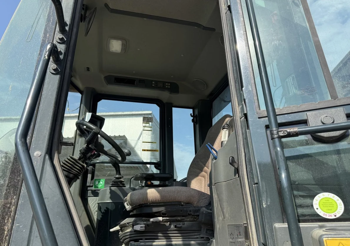 ����� ������� Hyundai HL 760-9A | Mobile.bg � ����������� 8