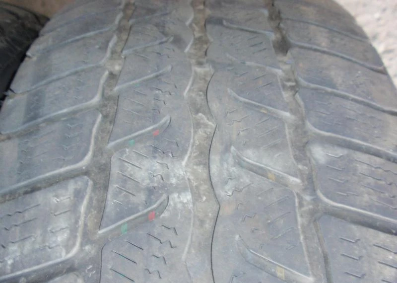 Гуми Всесезонни 225/60R16, снимка 11 - Гуми и джанти - 5290645