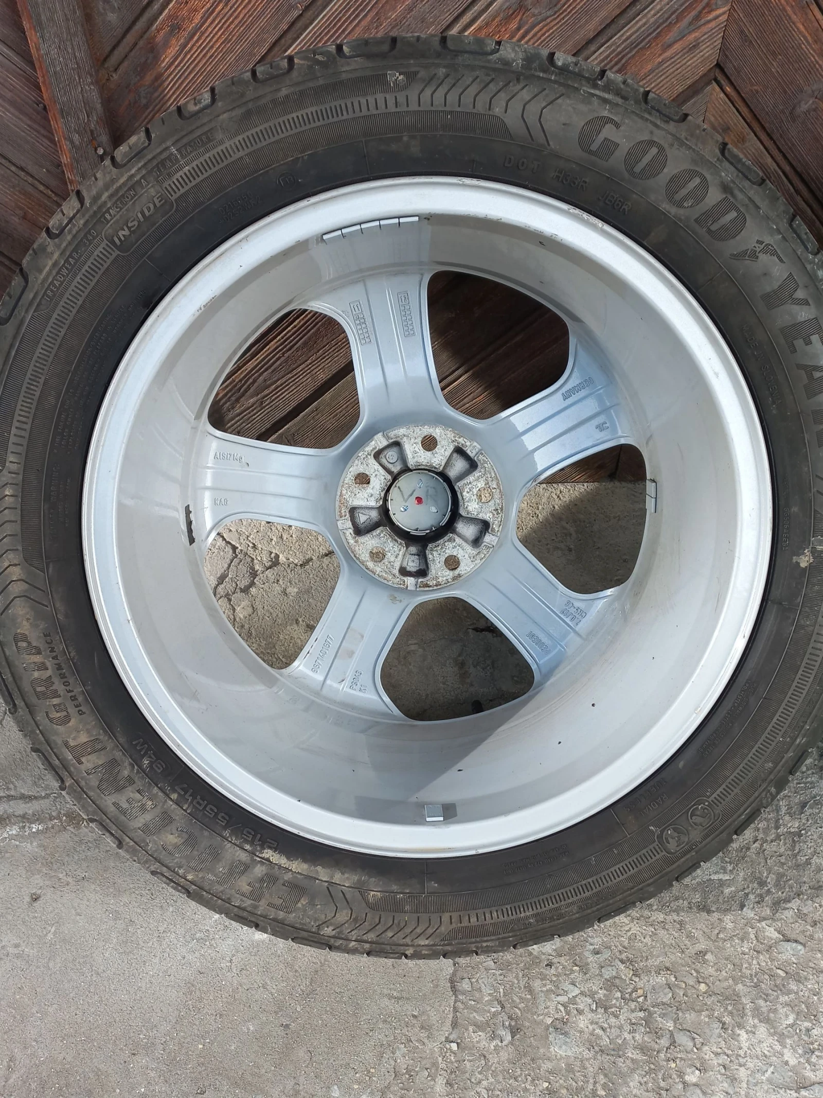    215/55R17  Peugeot | Mobile.bg   9