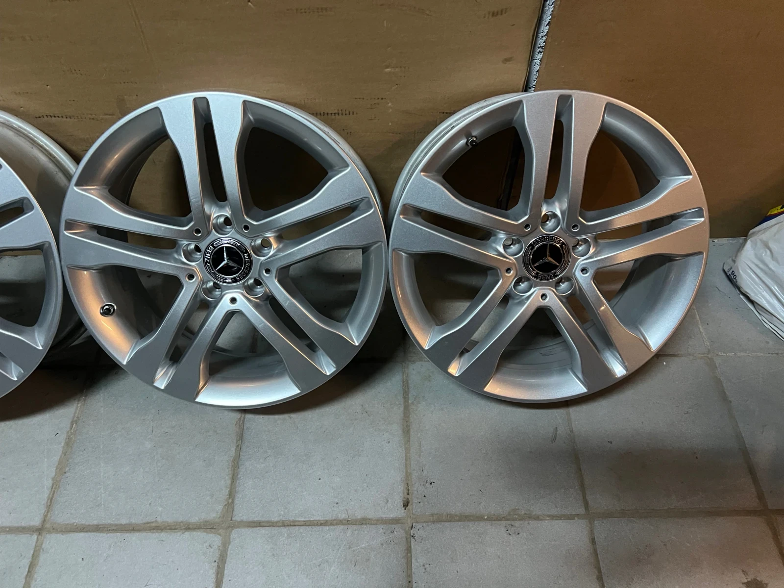 Джанти, снимка 3 - Гуми и джанти - 53714791