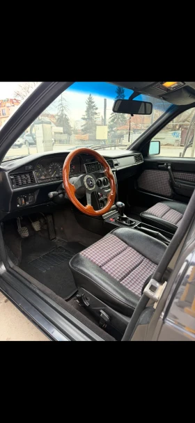 Mercedes-Benz 190 Sportline 2.6, снимка 6