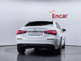 Mercedes-Benz A 220 Sedan 2024, снимка 4