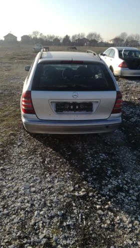 Mercedes-Benz C 220 2.0 2.2 2.7 CDI  - [4] 