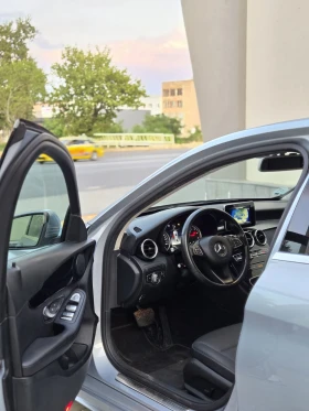 Mercedes-Benz C 220 Mercedes C220d* AMG* LED* 9G - 35500 лв. - 27478935 10