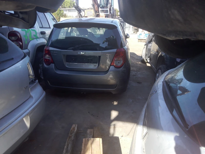 Chevrolet Aveo 1.2 16v[B12D1], снимка 3 - Автомобили и джипове - 45613959