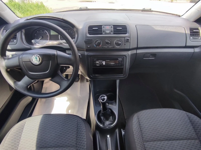 Skoda Fabia 1.2TSI-86kc-ФЕЙС-ЕВРО5, снимка 8 - Автомобили и джипове - 46637007