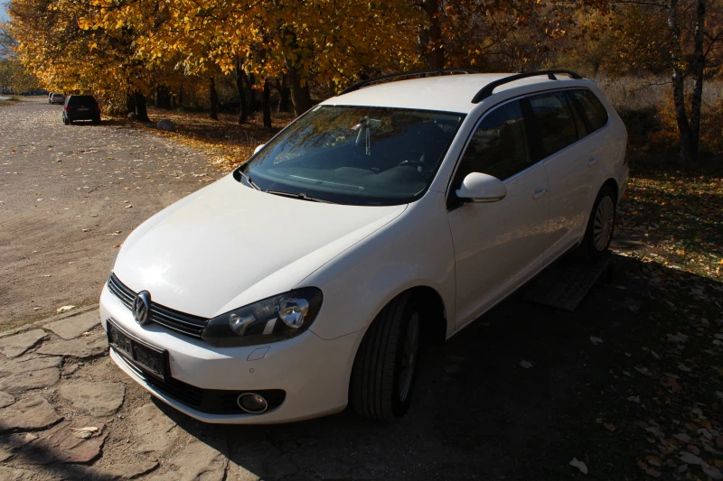 VW Golf 1.6TDI Blue Motion, снимка 3 - Автомобили и джипове - 47878582