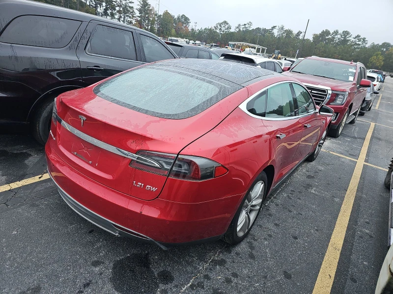 Tesla Model S 60, снимка 6 - Автомобили и джипове - 47918193