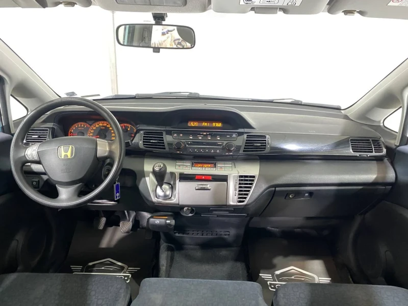 Honda Fr-v 1.7i ГАЗ, снимка 8 - Автомобили и джипове - 48639447