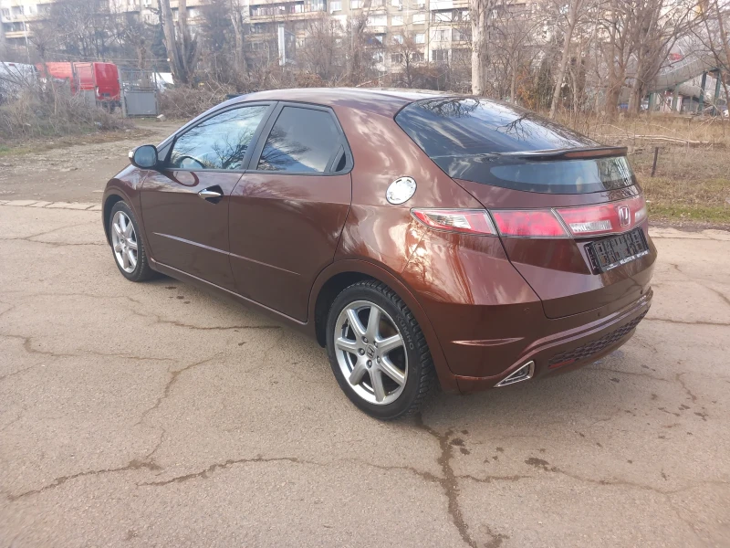 Honda Civic 1.8 V-TEC NAVI KOJA FACE, снимка 7 - Автомобили и джипове - 48880078