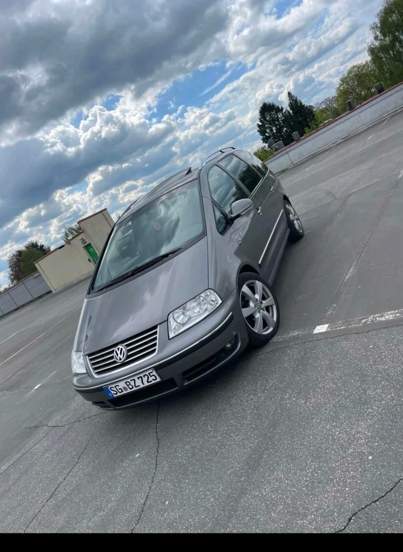 VW Sharan, снимка 1 - Автомобили и джипове - 49608180