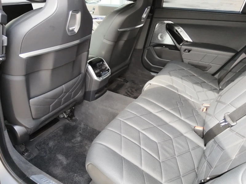 BMW 740 X Drive, снимка 6 - Автомобили и джипове - 50198740