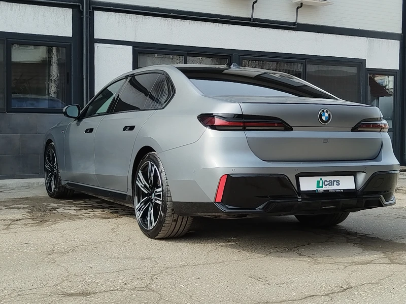 BMW 740 X Drive, снимка 13 - Автомобили и джипове - 50198740