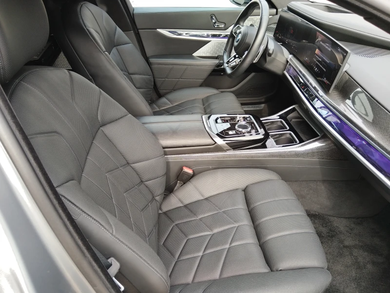 BMW 740 X Drive, снимка 8 - Автомобили и джипове - 50198740