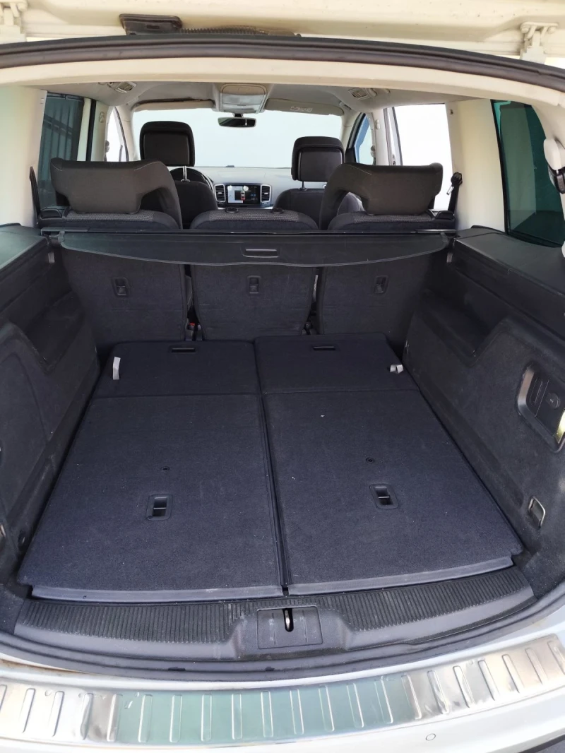 VW Sharan 2.0 TDI DSG, снимка 7 - Автомобили и джипове - 52262774