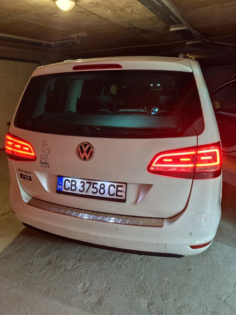 VW Sharan 2.0 TDI DSG, снимка 12 - Автомобили и джипове - 52262774