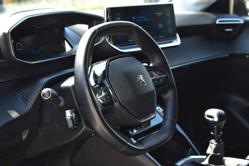 Peugeot 208 ALLURE 1.2 PureTech 100 BVM6, снимка 5 - Автомобили и джипове - 52050521