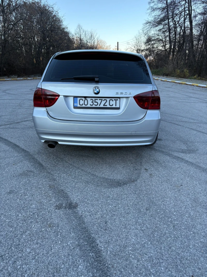 BMW 320, снимка 9 - Автомобили и джипове - 52774494