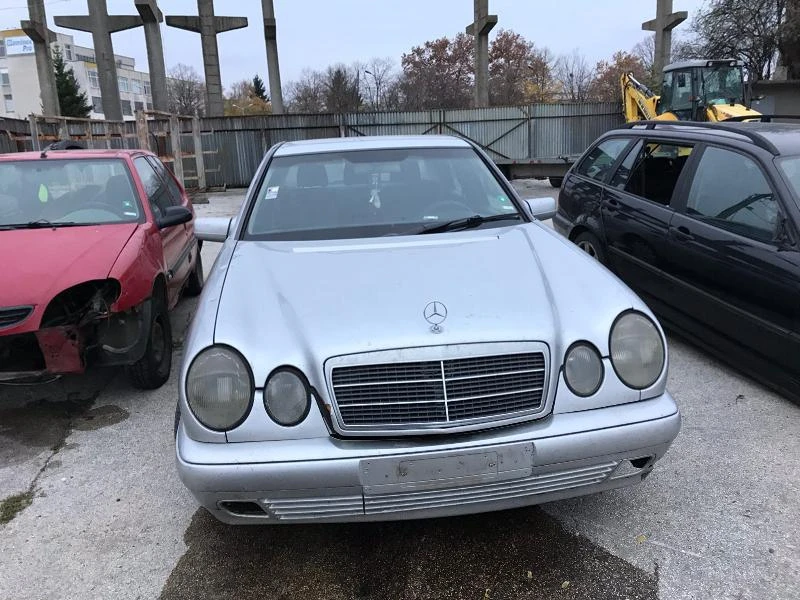 Mercedes-Benz E 250 2.5TD,300TD,200CDI,200бензин , снимка 3 - Автомобили и джипове - 23129607