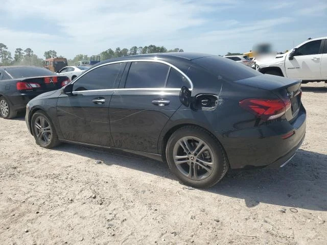 Mercedes-Benz A 220 2.0L 4 All wheel drive - изображение 2