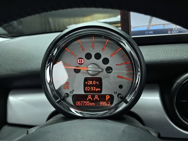 Mini Cooper Basic 2Nd Generation, снимка 8 - Автомобили и джипове - 56116166