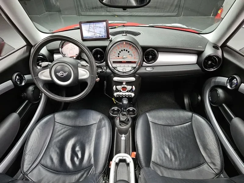 Mini Cooper Basic 2Nd Generation, снимка 7 - Автомобили и джипове - 56116166