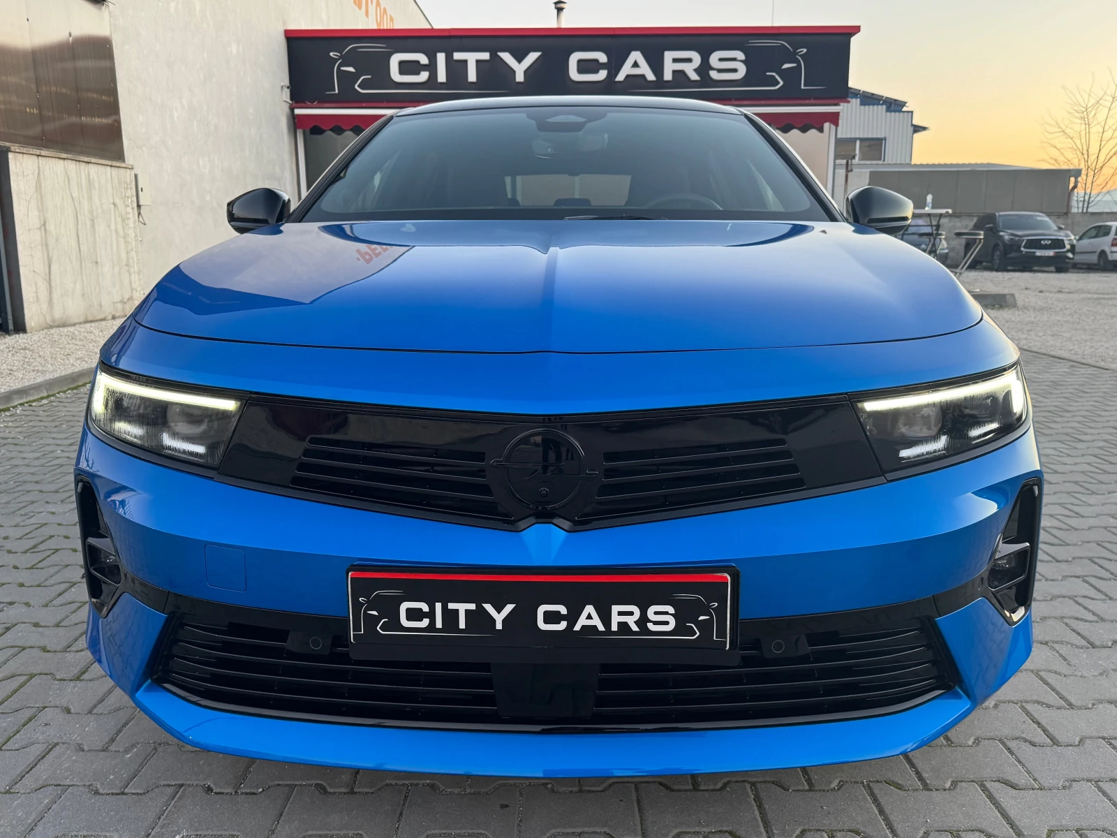 Opel Astra 2024г-12.000км, снимка 1