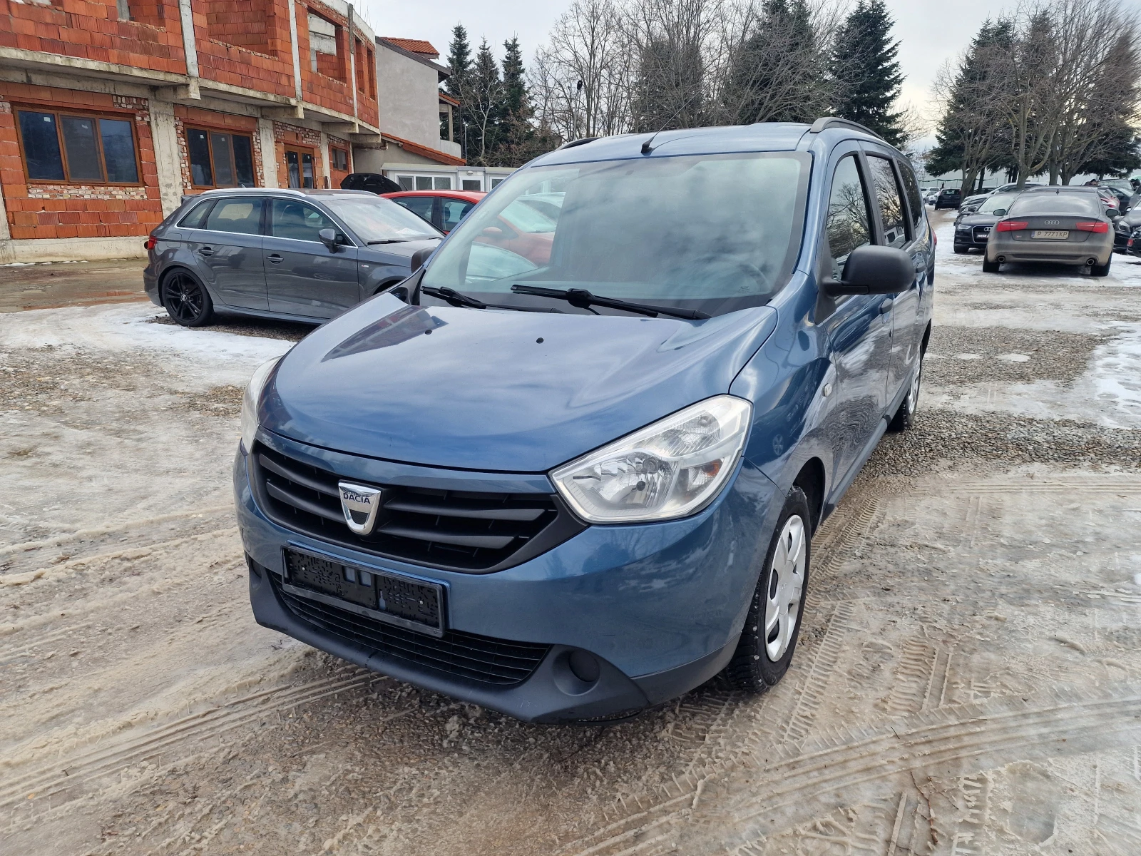 Dacia Lodgy 1.5DCI-90k.s-7места-EURO 5, снимка 1