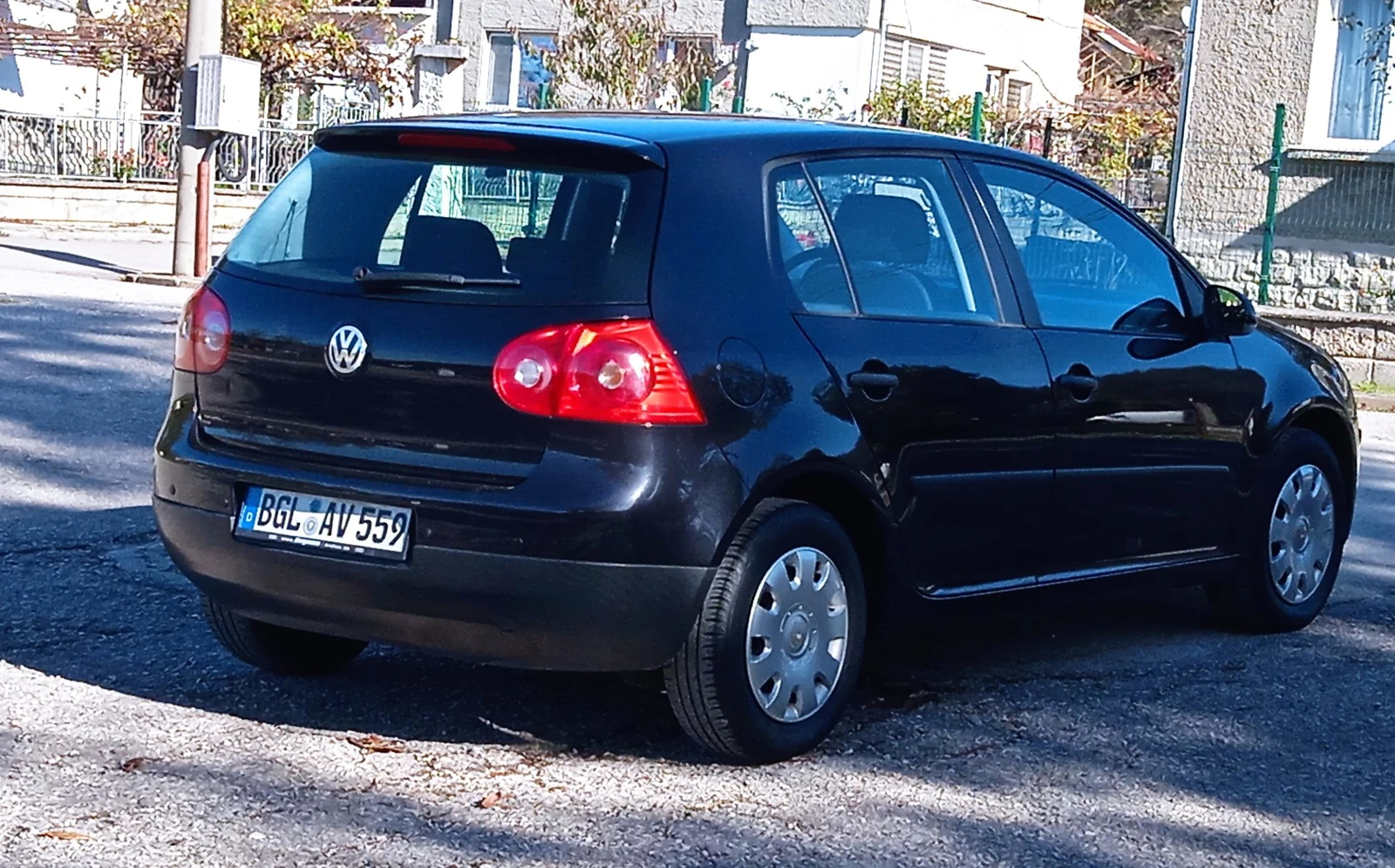 VW Golf 1.4-I-КЛИМАТРОНИК - изображение 6