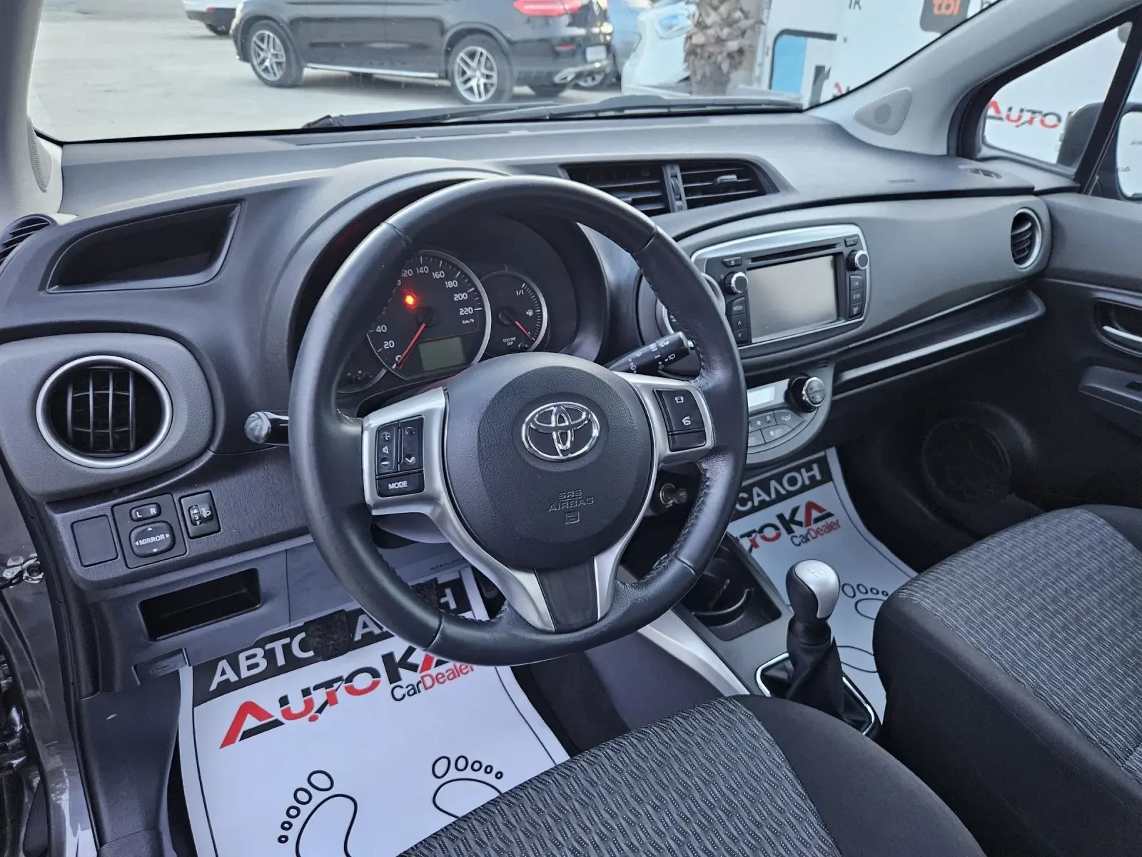 Toyota Yaris 1.0i-69kc= KAMEPA= КЛИМАТРОНИК - изображение 8