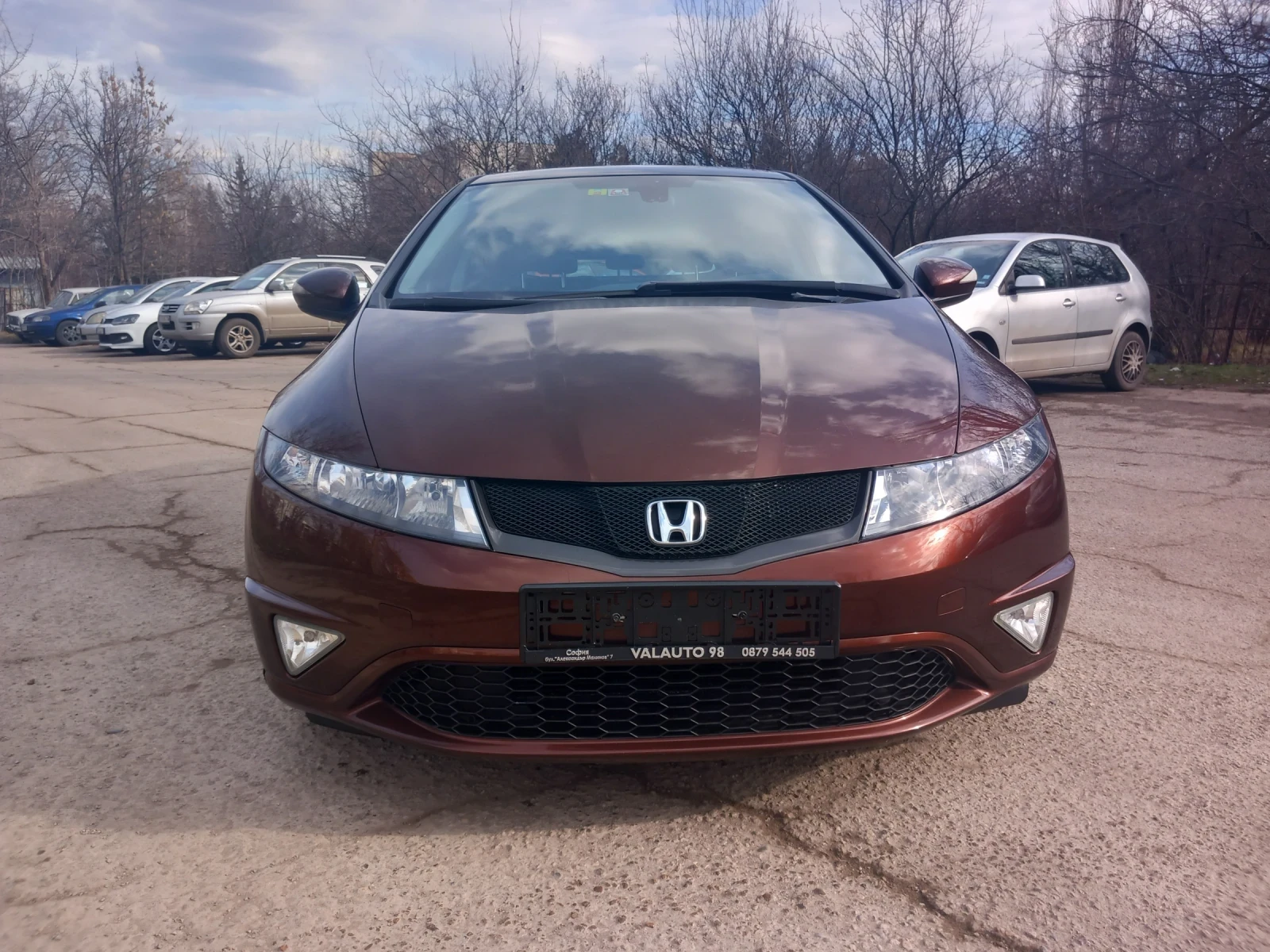 Honda Civic 1.8 V-TEC NAVI KOJA FACE - изображение 2