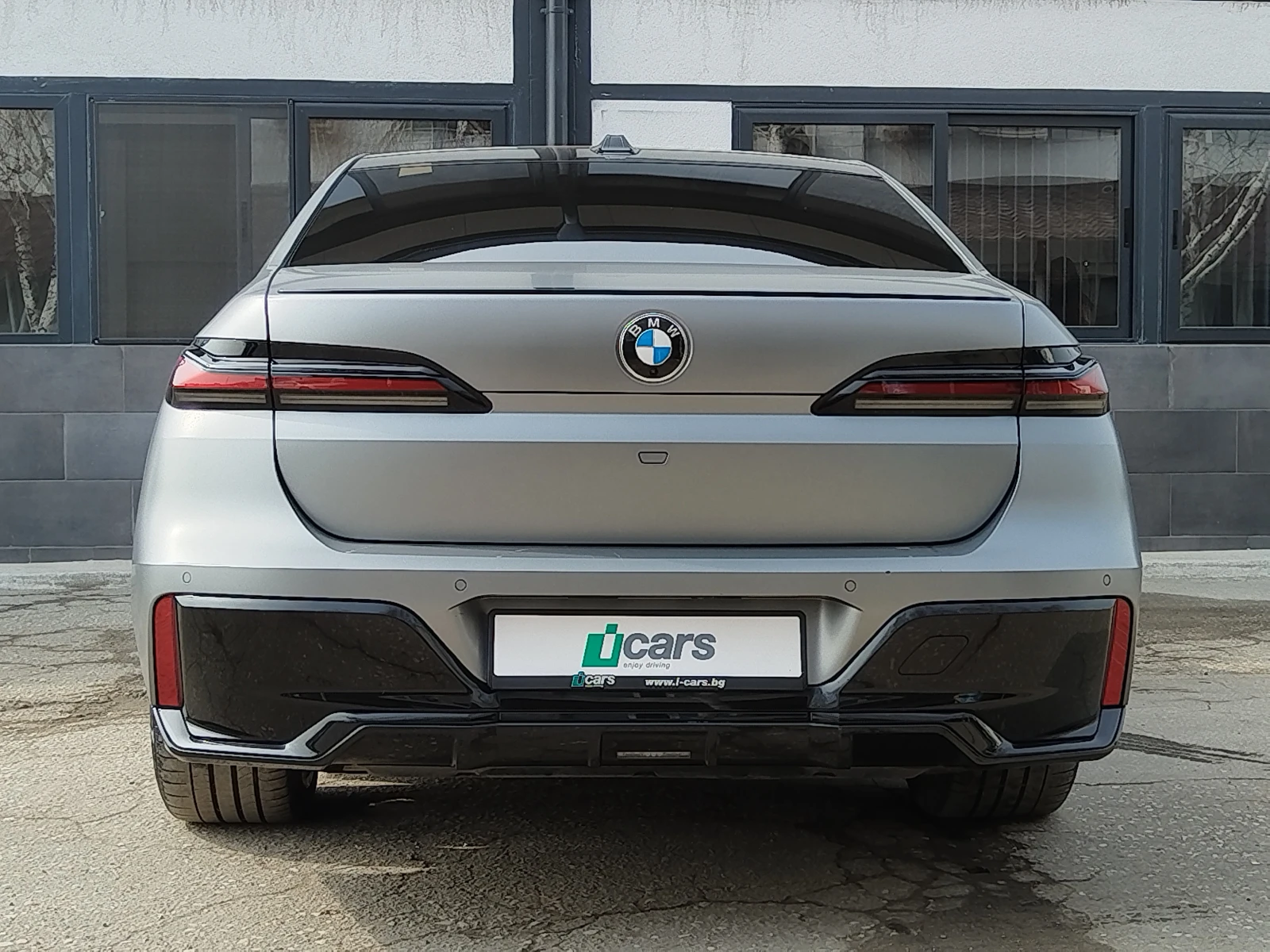 BMW 740 X Drive | Mobile.bg   12