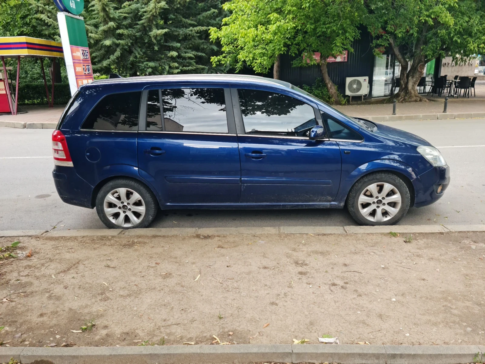 Opel Zafira 2.2i 150к.с. 7места - изображение 2