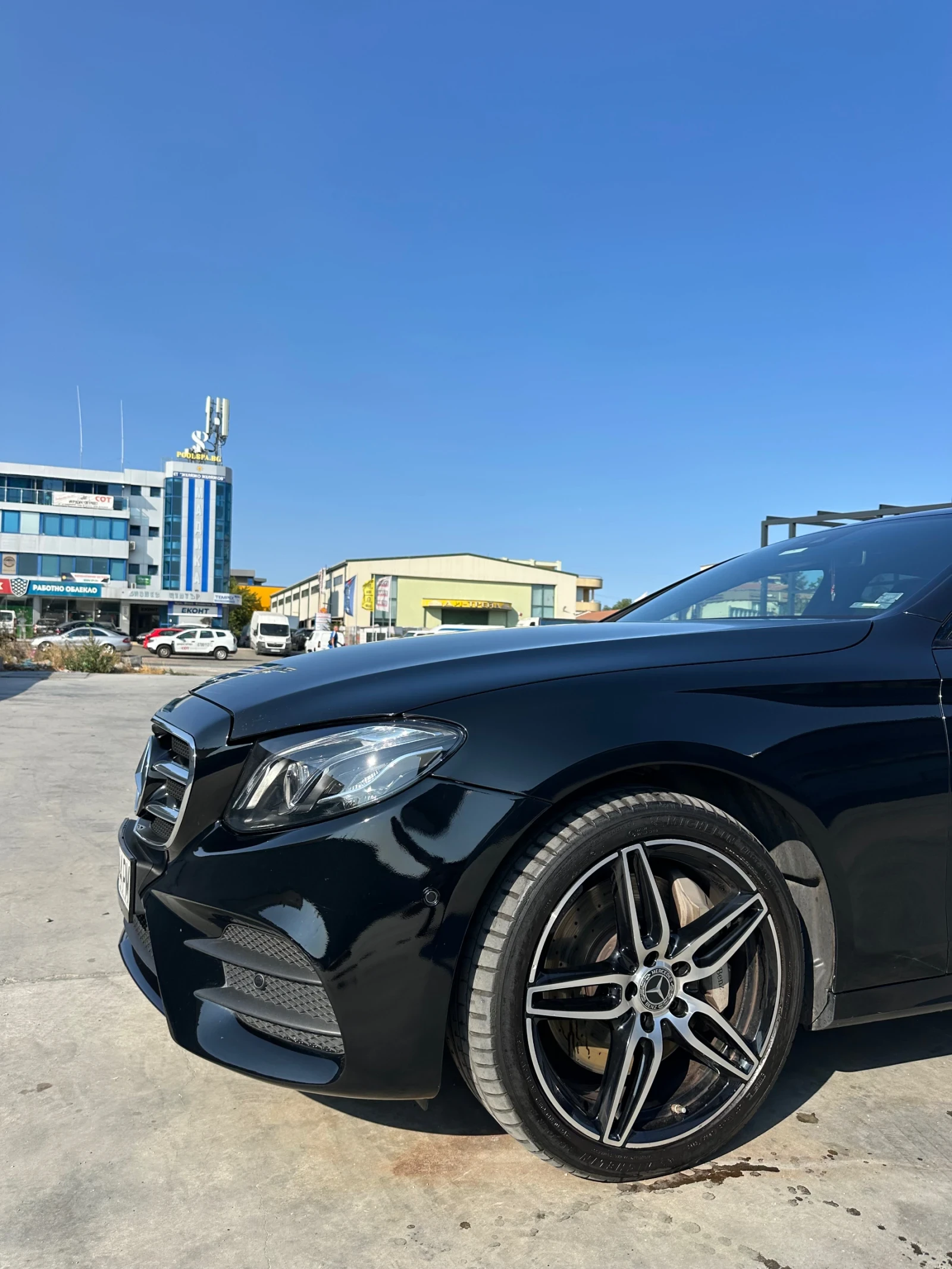 Mercedes-Benz E 400 AMG Line/ 4 Matic/ Air/ Burmeister - изображение 3
