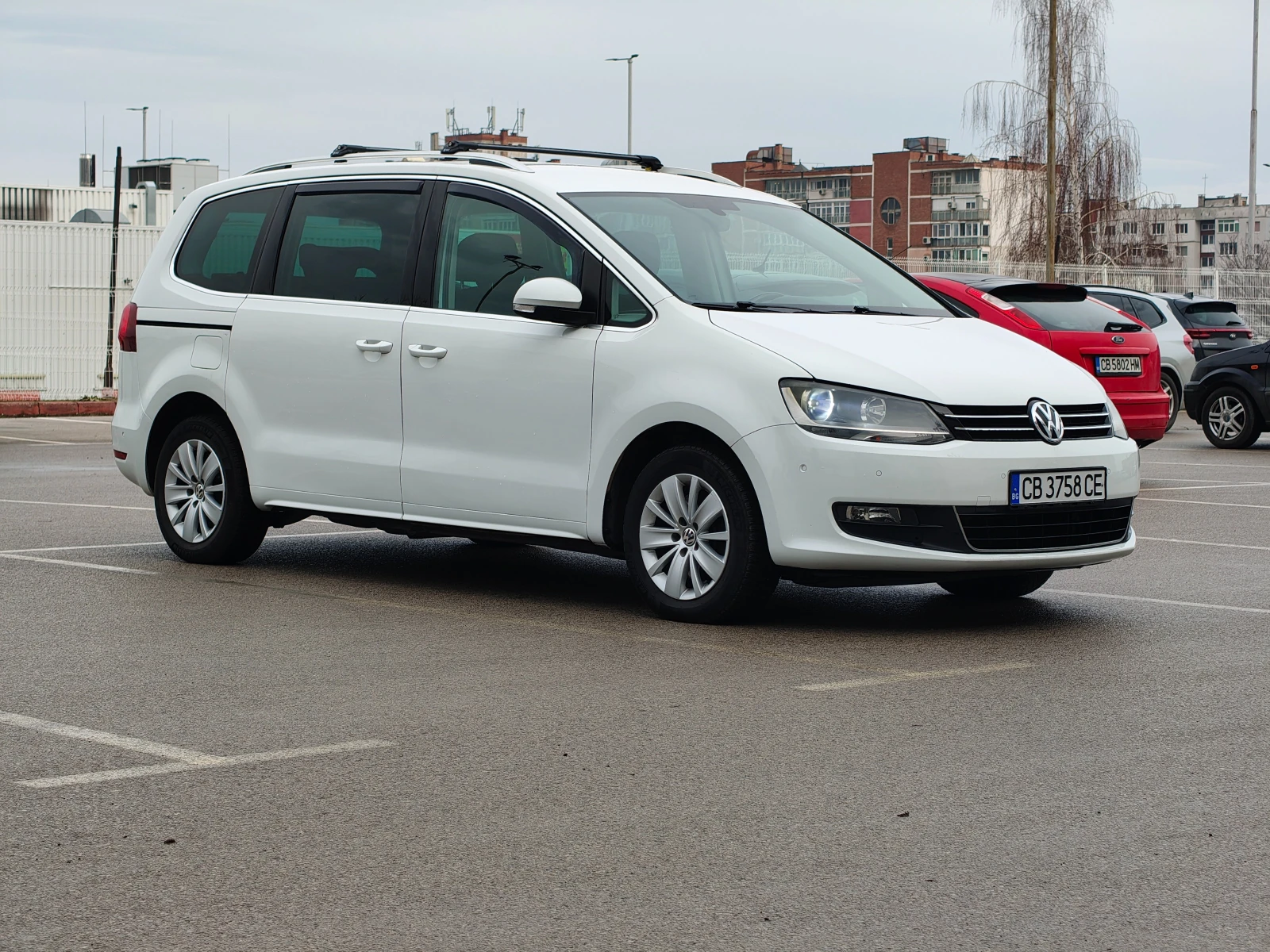 VW Sharan 2.0 TDI DSG - изображение 5