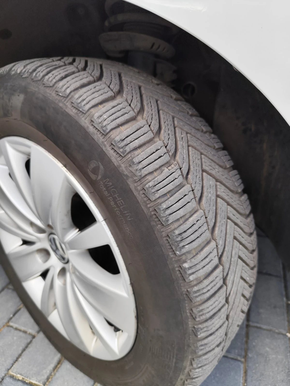 VW Sharan 2.0 TDI DSG, снимка 13 - Автомобили и джипове - 53952706