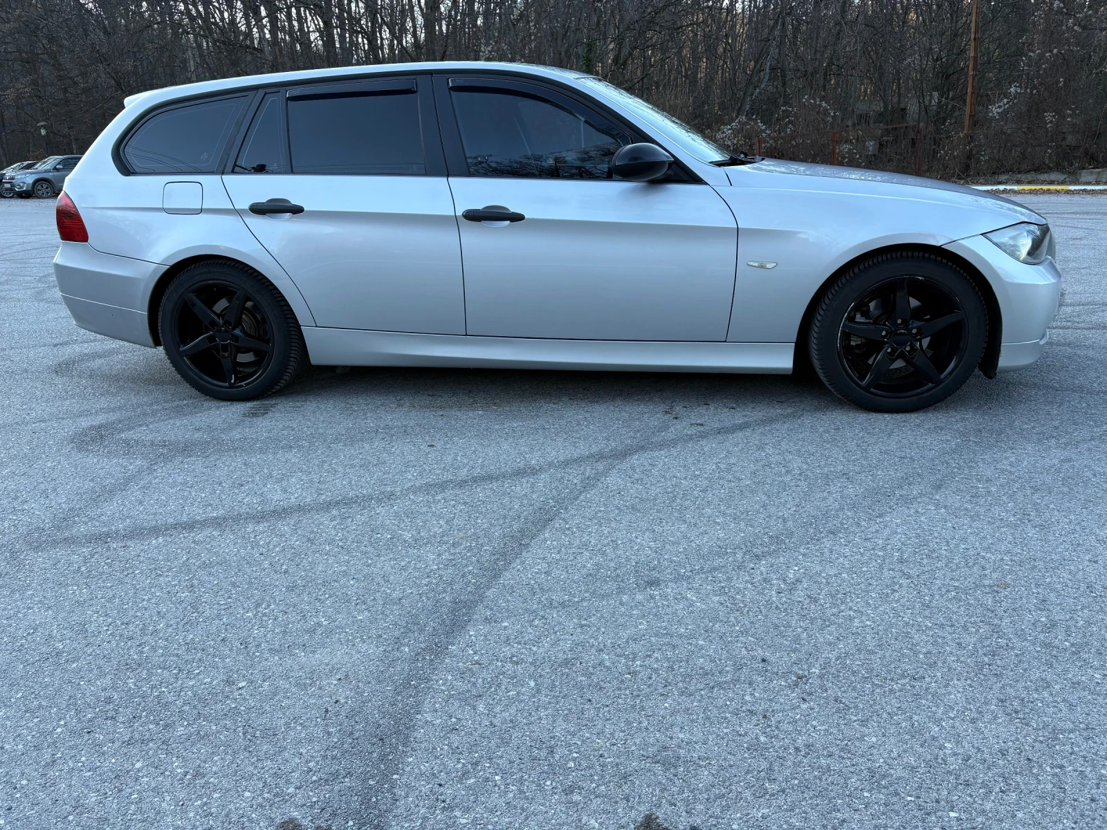 BMW 320  - изображение 8